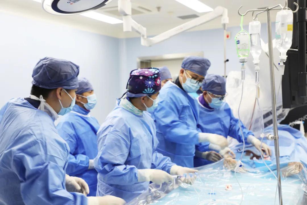 兩場直播愛你在“心”里，數(shù)萬人受益