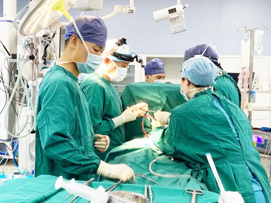1+1＞2！“一站式”手術解決肺癌合并風濕性心臟病患者病痛