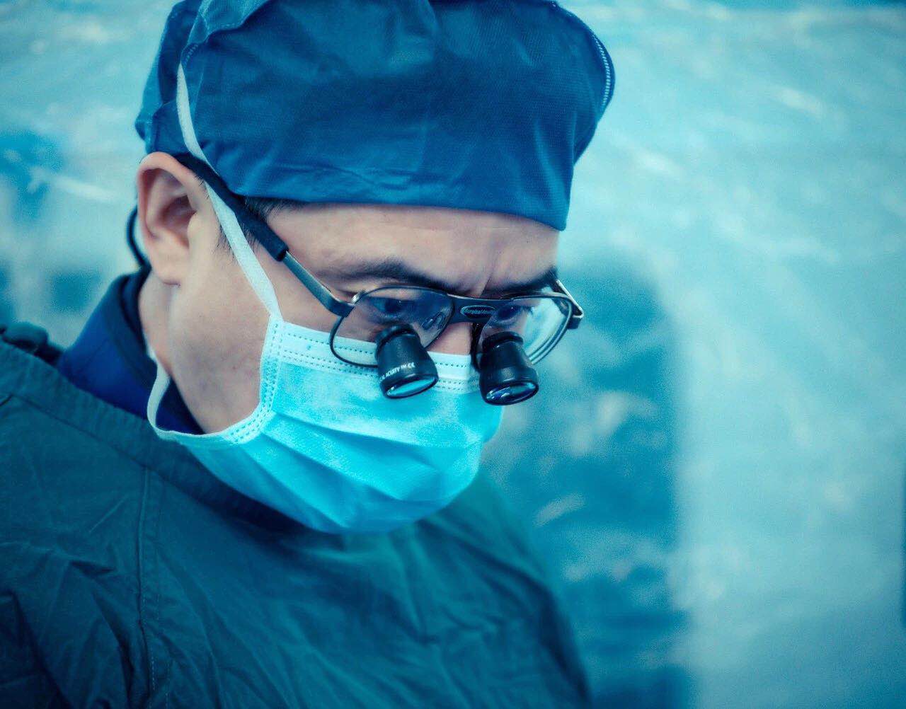 微創(chuàng)！微創(chuàng)！我院第一例經(jīng)導管主動脈瓣膜植入術成功