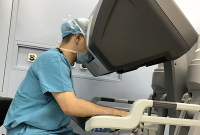 切口更小 恢復更快！消化外科成功完成達芬奇輔助胃癌根治術