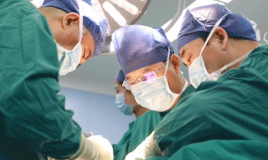 陜西網(wǎng)—世界首例！西安國際醫(yī)學(xué)中心醫(yī)院骨科完成高難度、高科技3D打印可動人工頸椎-椎間盤復(fù)合體植入術(shù)