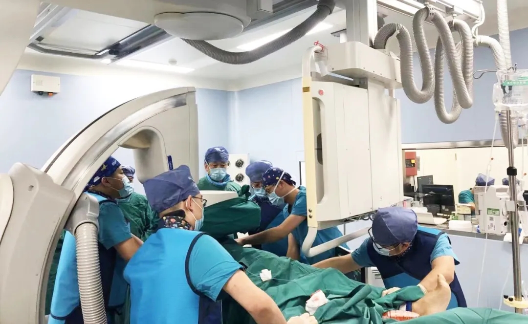 TIPS介入手術(shù)挽救“犟脾氣如?！钡乃?>
				             </a>
                <div   id=