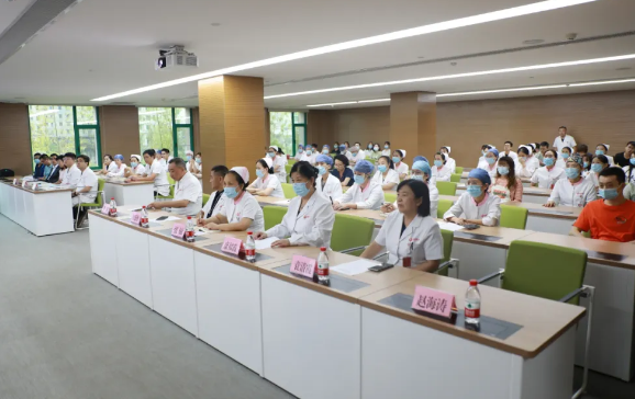 安全用械 守護健康——我院舉辦首屆“急救、生命支持類設備安全使用月”活動