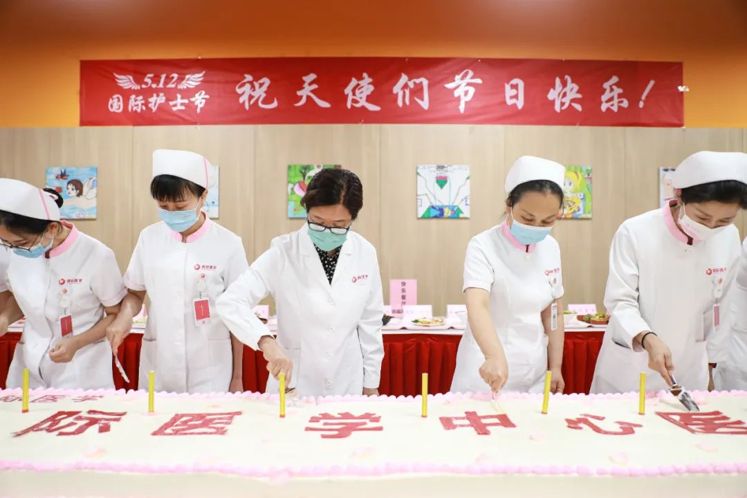 5·12國際護士節(jié)系列活動之三|今天，讓所有鮮花為她們綻放！