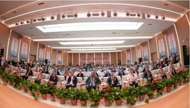 匯聚 同步 創(chuàng)新——首屆國際醫(yī)學(xué)高峰論壇紀(jì)實