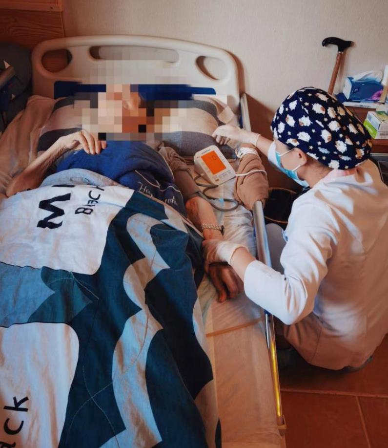 手機下單，護理到家！“西安國際醫(yī)學中心互聯(lián)網醫(yī)院上門護理服務”歡迎來約