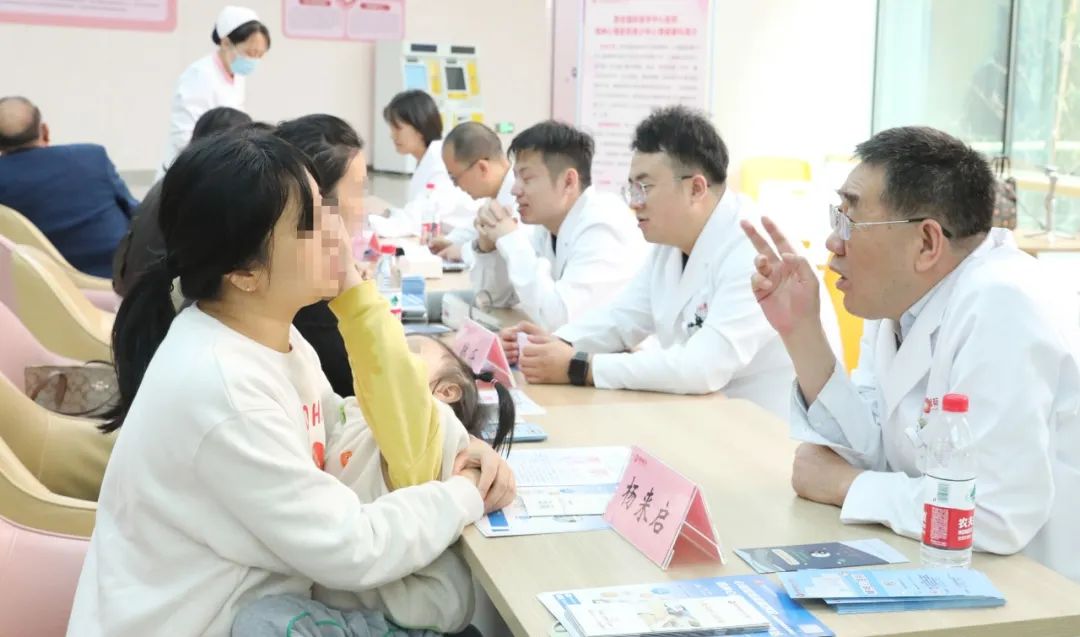 世界精神衛(wèi)生日|孩子是叛逆了還是病了？17.5%或有精神障礙！